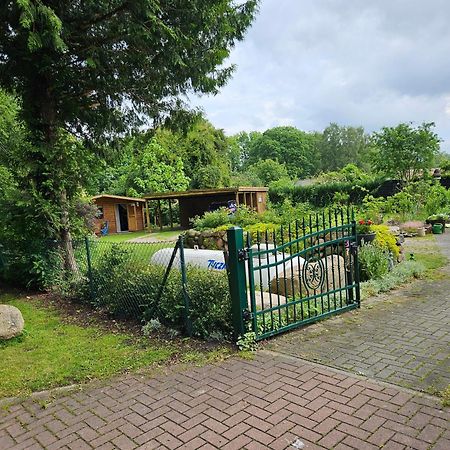 Ferienwohnung 2 Am Park Divitz-Spoldershagen Luaran gambar